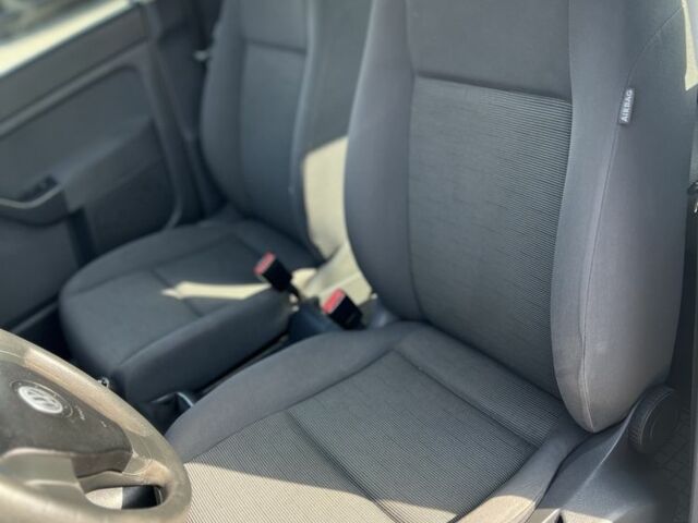 Білий Фольксваген Golf Plus, об'ємом двигуна 1.9 л та пробігом 220 тис. км за 7200 $, фото 10 на Automoto.ua