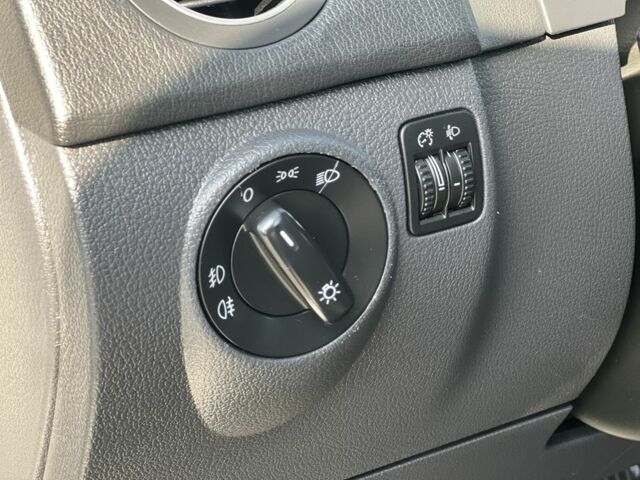 Білий Фольксваген Golf Plus, об'ємом двигуна 1.9 л та пробігом 220 тис. км за 7200 $, фото 7 на Automoto.ua