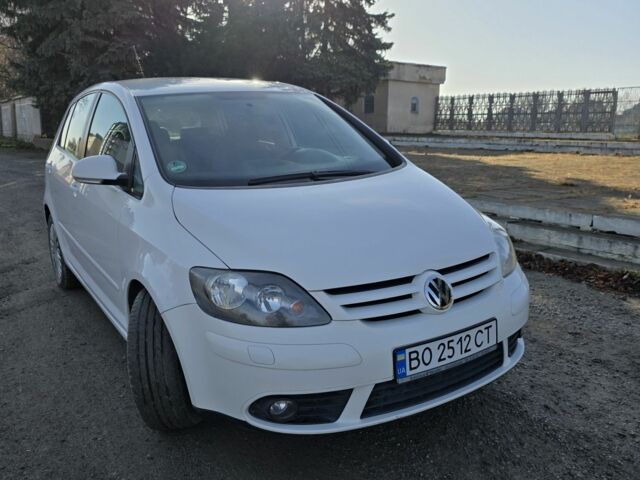 Білий Фольксваген Golf Plus, об'ємом двигуна 1.9 л та пробігом 295 тис. км за 5600 $, фото 3 на Automoto.ua