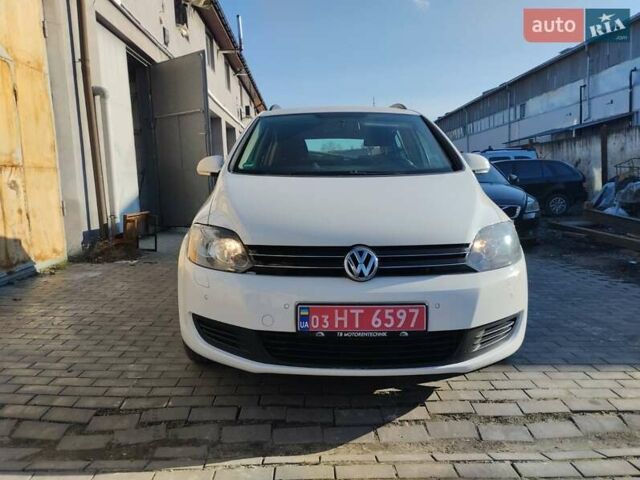 Белый Фольксваген Гольф Плюс, объемом двигателя 1.6 л и пробегом 200 тыс. км за 6900 $, фото 5 на Automoto.ua