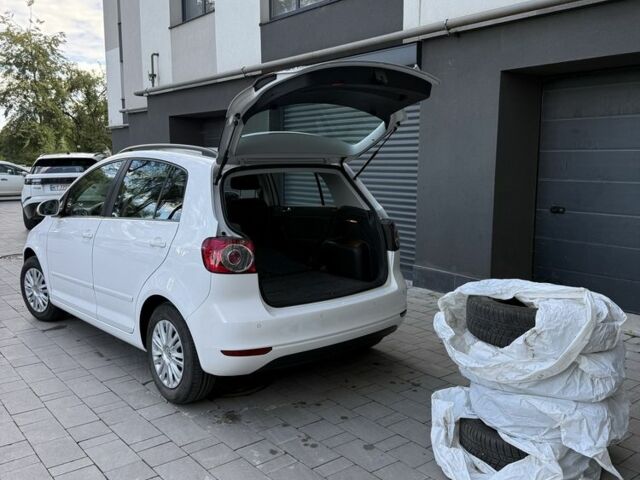 Білий Фольксваген Golf Plus, об'ємом двигуна 1.4 л та пробігом 260 тис. км за 6800 $, фото 8 на Automoto.ua