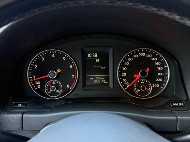 Білий Фольксваген Golf Plus, об'ємом двигуна 1.4 л та пробігом 260 тис. км за 6800 $, фото 19 на Automoto.ua