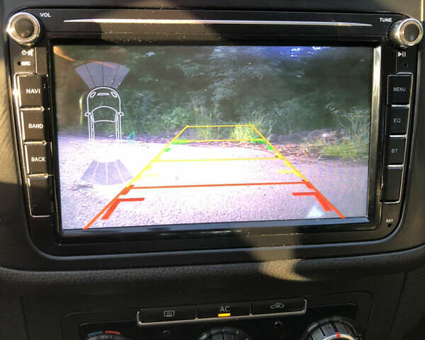 Белый Фольксваген Гольф Плюс, объемом двигателя 1.6 л и пробегом 280 тыс. км за 8200 $, фото 33 на Automoto.ua