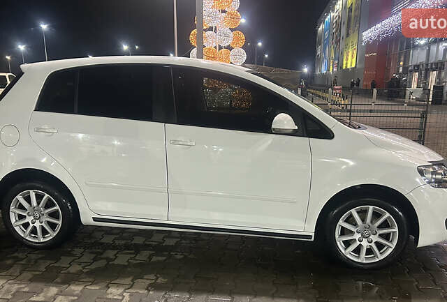 Білий Фольксваген Golf Plus, об'ємом двигуна 1.4 л та пробігом 190 тис. км за 6500 $, фото 8 на Automoto.ua