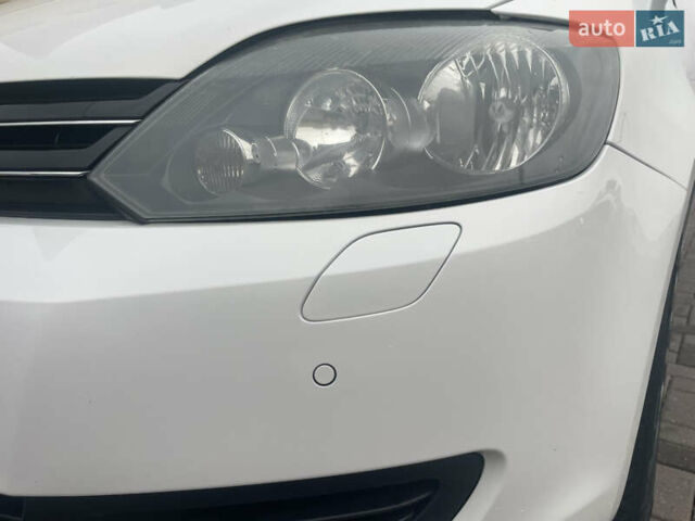 Белый Фольксваген Гольф Плюс, объемом двигателя 1.6 л и пробегом 236 тыс. км за 7500 $, фото 30 на Automoto.ua