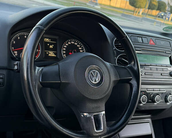 Белый Фольксваген Гольф Плюс, объемом двигателя 1.6 л и пробегом 200 тыс. км за 7999 $, фото 34 на Automoto.ua