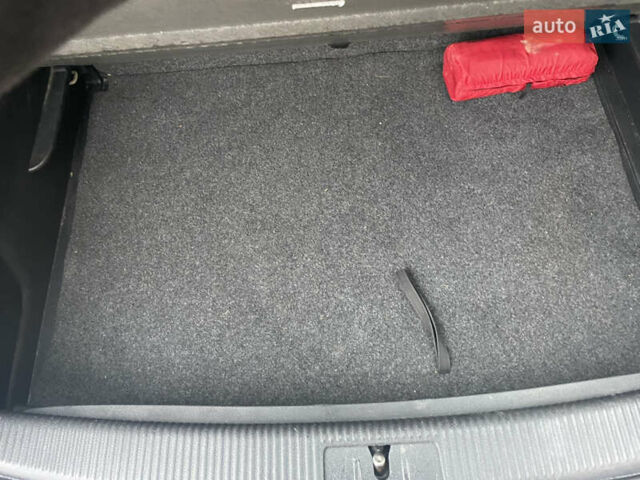 Белый Фольксваген Гольф Плюс, объемом двигателя 1.6 л и пробегом 236 тыс. км за 7500 $, фото 61 на Automoto.ua