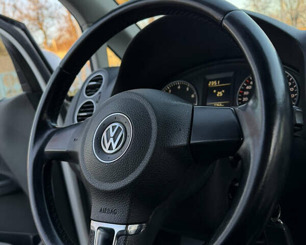 Белый Фольксваген Гольф Плюс, объемом двигателя 1.6 л и пробегом 200 тыс. км за 7999 $, фото 36 на Automoto.ua