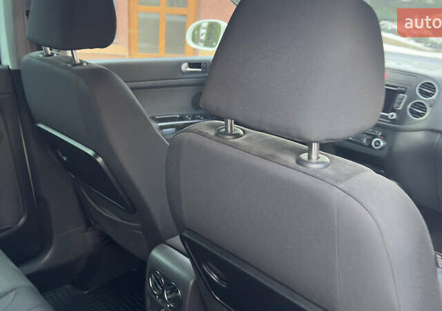 Белый Фольксваген Гольф Плюс, объемом двигателя 1.4 л и пробегом 188 тыс. км за 8850 $, фото 52 на Automoto.ua