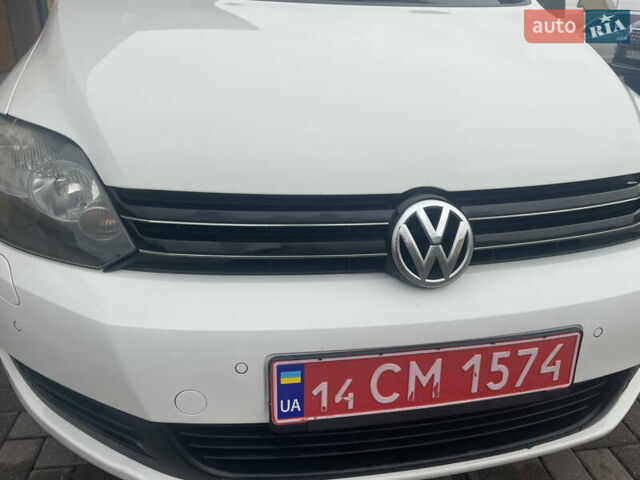 Белый Фольксваген Гольф Плюс, объемом двигателя 1.6 л и пробегом 236 тыс. км за 7500 $, фото 32 на Automoto.ua