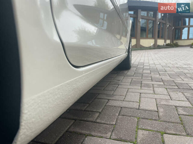 Белый Фольксваген Гольф Плюс, объемом двигателя 1.6 л и пробегом 236 тыс. км за 7500 $, фото 41 на Automoto.ua