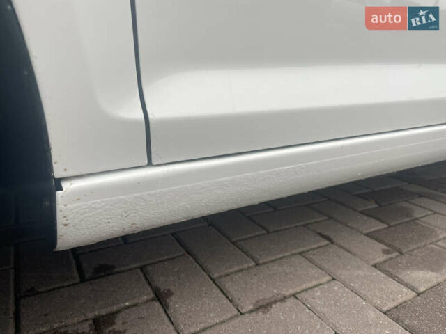 Белый Фольксваген Гольф Плюс, объемом двигателя 1.6 л и пробегом 236 тыс. км за 7500 $, фото 46 на Automoto.ua