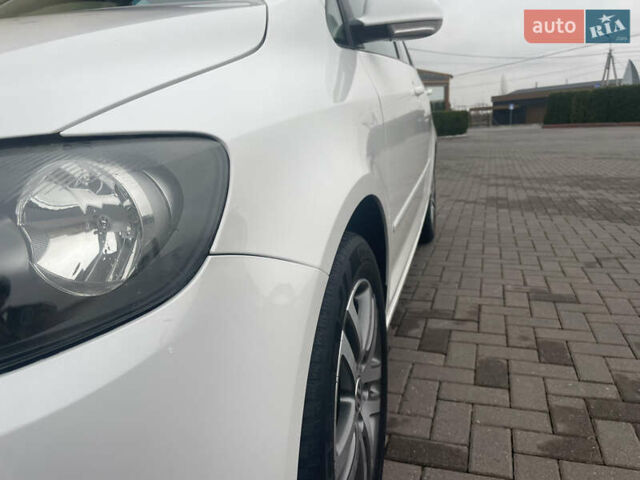 Белый Фольксваген Гольф Плюс, объемом двигателя 1.6 л и пробегом 236 тыс. км за 7500 $, фото 28 на Automoto.ua