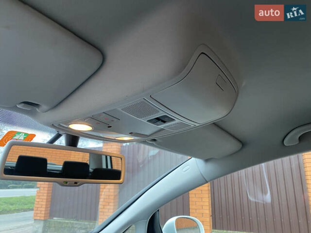 Білий Фольксваген Golf Plus, об'ємом двигуна 1.4 л та пробігом 182 тис. км за 9399 $, фото 32 на Automoto.ua