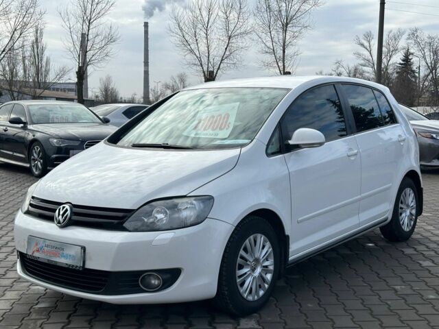 Белый Фольксваген Гольф Плюс, объемом двигателя 1.6 л и пробегом 166 тыс. км за 9400 $, фото 2 на Automoto.ua