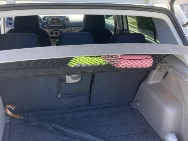 Фольксваген Golf Plus 2011 у Кропивницькому (Кіровограді) на Automoto.ua Білий Фольксваген Golf Plus, об'ємом двигуна 1.6 л та пробігом 130 тис. км за 9800 $, фото 6 на Automoto.ua