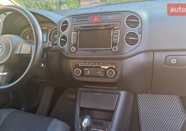 Белый Фольксваген Гольф Плюс, объемом двигателя 1.4 л и пробегом 161 тыс. км за 7019 $, фото 29 на Automoto.ua