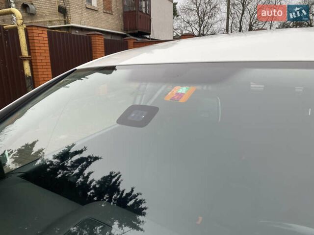 Білий Фольксваген Golf Plus, об'ємом двигуна 1.4 л та пробігом 182 тис. км за 9399 $, фото 13 на Automoto.ua