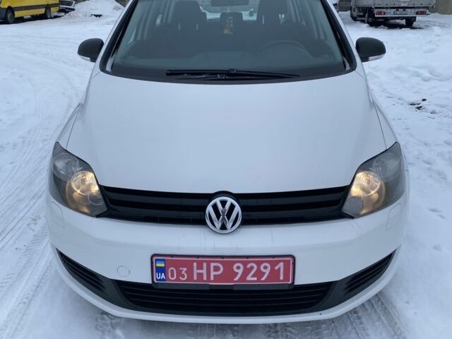 Белый Фольксваген Гольф Плюс, объемом двигателя 1.6 л и пробегом 242 тыс. км за 6990 $, фото 7 на Automoto.ua