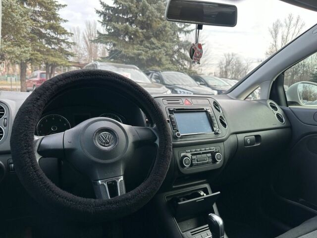 Белый Фольксваген Гольф Плюс, объемом двигателя 1.6 л и пробегом 166 тыс. км за 9400 $, фото 9 на Automoto.ua