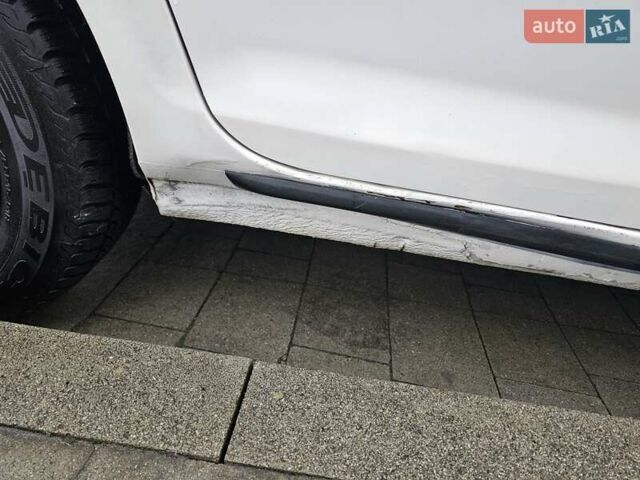 Белый Фольксваген Гольф Плюс, объемом двигателя 1.4 л и пробегом 146 тыс. км за 8000 $, фото 25 на Automoto.ua