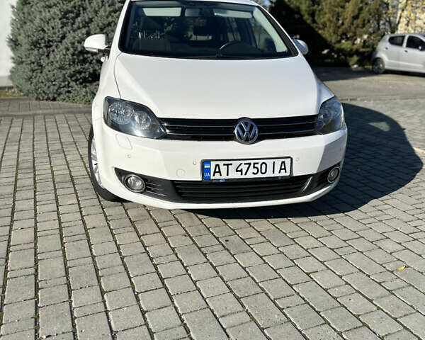 Белый Фольксваген Гольф Плюс, объемом двигателя 1.4 л и пробегом 171 тыс. км за 8990 $, фото 13 на Automoto.ua