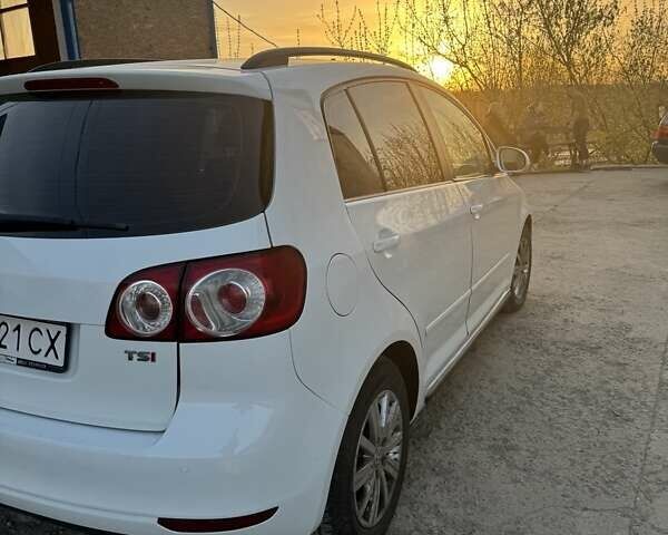 Білий Фольксваген Golf Plus, об'ємом двигуна 1.4 л та пробігом 320 тис. км за 8299 $, фото 7 на Automoto.ua