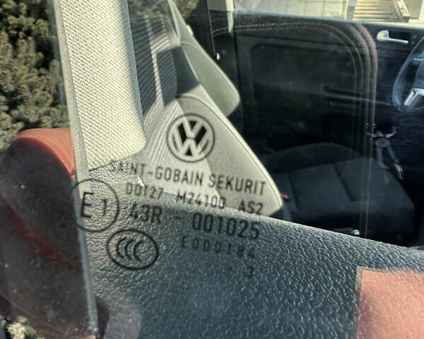 Белый Фольксваген Гольф Плюс, объемом двигателя 1.4 л и пробегом 171 тыс. км за 8990 $, фото 16 на Automoto.ua