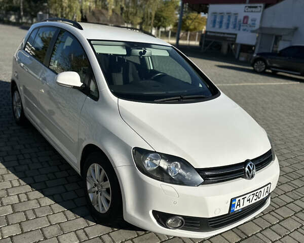 Белый Фольксваген Гольф Плюс, объемом двигателя 1.4 л и пробегом 171 тыс. км за 8990 $, фото 12 на Automoto.ua