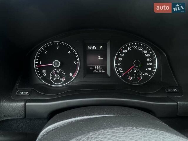 Білий Фольксваген Golf Plus, об'ємом двигуна 1.6 л та пробігом 250 тис. км за 9600 $, фото 25 на Automoto.ua
