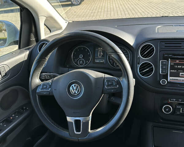 Белый Фольксваген Гольф Плюс, объемом двигателя 1.4 л и пробегом 171 тыс. км за 8990 $, фото 25 на Automoto.ua