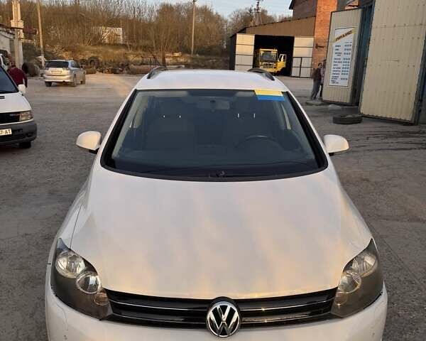 Білий Фольксваген Golf Plus, об'ємом двигуна 1.4 л та пробігом 320 тис. км за 8299 $, фото 9 на Automoto.ua