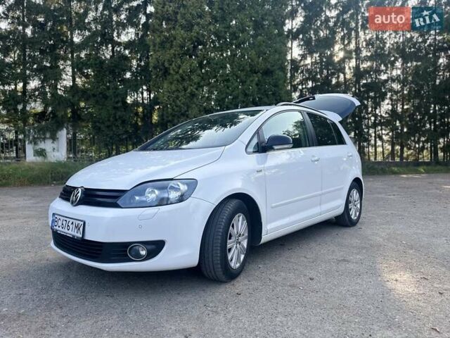 Белый Фольксваген Гольф Плюс, объемом двигателя 1.6 л и пробегом 353 тыс. км за 9500 $, фото 1 на Automoto.ua