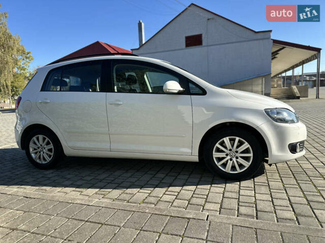 Белый Фольксваген Гольф Плюс, объемом двигателя 1.4 л и пробегом 171 тыс. км за 8990 $, фото 10 на Automoto.ua
