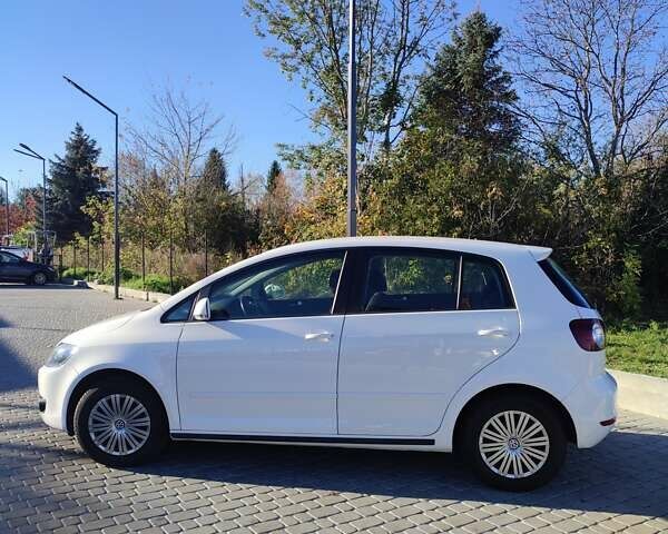 Білий Фольксваген Golf Plus, об'ємом двигуна 1.4 л та пробігом 144 тис. км за 11400 $, фото 17 на Automoto.ua