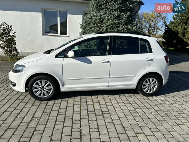 Белый Фольксваген Гольф Плюс, объемом двигателя 1.4 л и пробегом 171 тыс. км за 8990 $, фото 3 на Automoto.ua