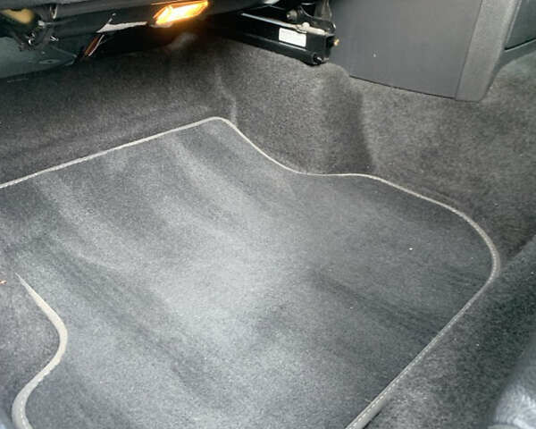 Білий Фольксваген Golf Plus, об'ємом двигуна 1.6 л та пробігом 170 тис. км за 12800 $, фото 16 на Automoto.ua