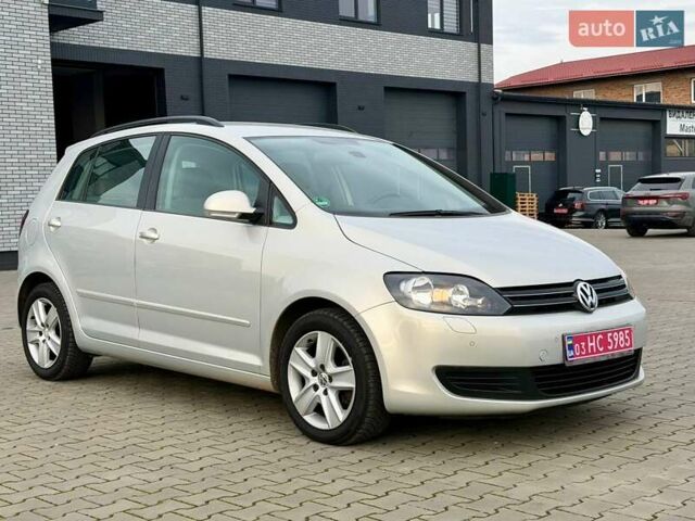 Бежевий Фольксваген Golf Plus, об'ємом двигуна 1.4 л та пробігом 188 тис. км за 7999 $, фото 9 на Automoto.ua