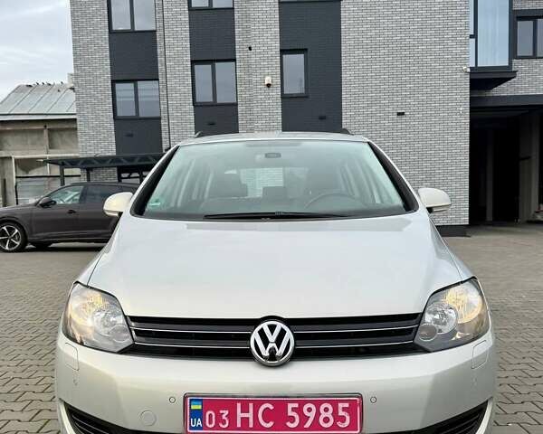 Бежевий Фольксваген Golf Plus, об'ємом двигуна 1.4 л та пробігом 188 тис. км за 7999 $, фото 2 на Automoto.ua