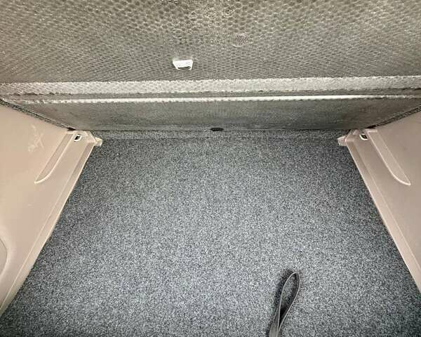 Бежевий Фольксваген Golf Plus, об'ємом двигуна 1.4 л та пробігом 188 тис. км за 7999 $, фото 39 на Automoto.ua