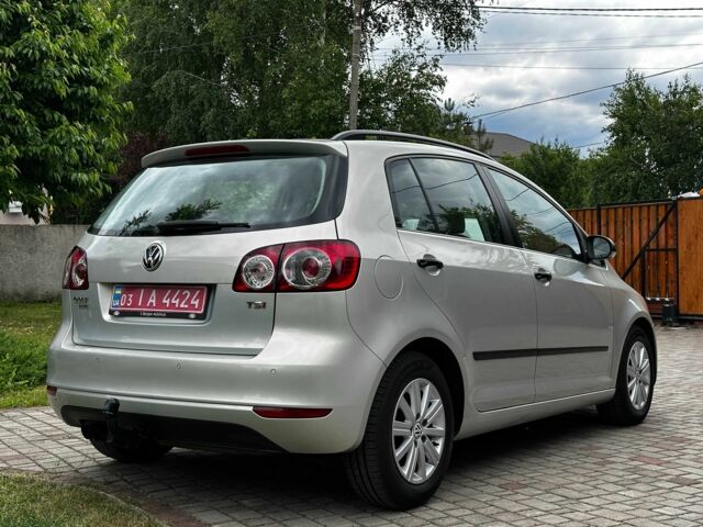 Бежевий Фольксваген Golf Plus, об'ємом двигуна 1.4 л та пробігом 235 тис. км за 6775 $, фото 9 на Automoto.ua