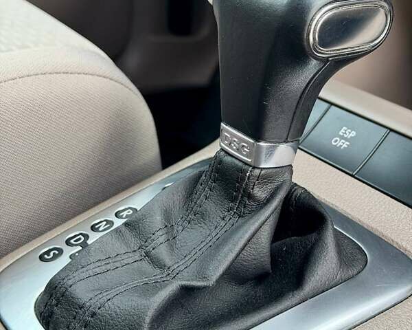 Бежевий Фольксваген Golf Plus, об'ємом двигуна 1.4 л та пробігом 188 тис. км за 7999 $, фото 25 на Automoto.ua