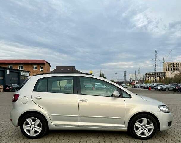 Бежевий Фольксваген Golf Plus, об'ємом двигуна 1.4 л та пробігом 188 тис. км за 7999 $, фото 7 на Automoto.ua