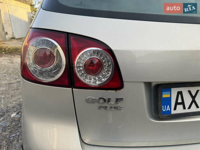 Бежевий Фольксваген Golf Plus, об'ємом двигуна 1.4 л та пробігом 116 тис. км за 9000 $, фото 15 на Automoto.ua