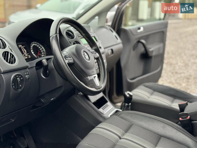 Бежевый Фольксваген Гольф Плюс, объемом двигателя 1.4 л и пробегом 192 тыс. км за 8300 $, фото 26 на Automoto.ua