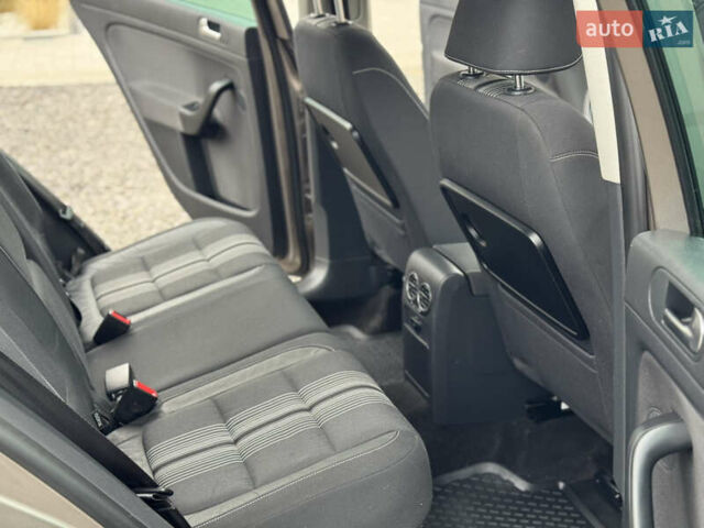 Бежевый Фольксваген Гольф Плюс, объемом двигателя 1.4 л и пробегом 192 тыс. км за 8300 $, фото 21 на Automoto.ua