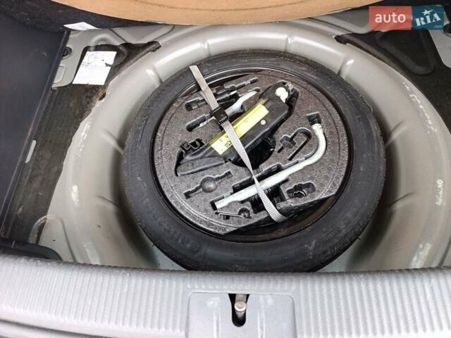 Черный Фольксваген Гольф Плюс, объемом двигателя 1.4 л и пробегом 243 тыс. км за 5250 $, фото 20 на Automoto.ua