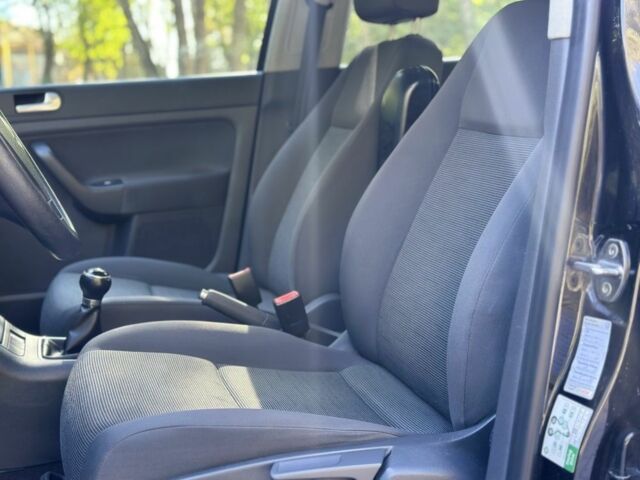 Фольксваген Гольф Плюс 2005 в Тернополе на Automoto.ua Черный Фольксваген Гольф Плюс, объемом двигателя 1.4 л и пробегом 250 тыс. км за 4999 $, фото 7 на Automoto.ua