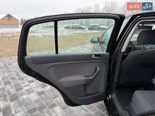 Черный Фольксваген Гольф Плюс, объемом двигателя 0 л и пробегом 243 тыс. км за 5399 $, фото 19 на Automoto.ua