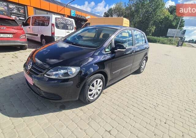 Черный Фольксваген Гольф Плюс, объемом двигателя 1.4 л и пробегом 197 тыс. км за 5550 $, фото 1 на Automoto.ua